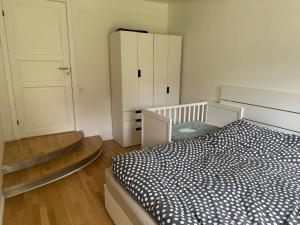 Family-Friendly Cottage Near Forest And Castle