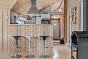 Luxurious Family-Friendly Holiday Home With Spa