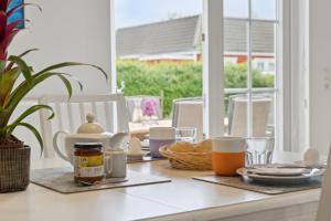 Renovated Summer House In Vejby Tisvilde