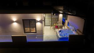 SiLena Luxury Penthouse with Jacuzzi - Near Chania Old Town