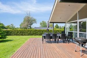Lovely Holiday Home Spasauna Carcharger River
