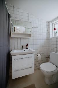 Bright Modern Holiday Home Near Hindemae