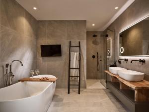 4-Bedroom Private Villa Sea view & Swimming pool