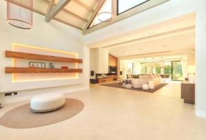 Villa Joya just minutes from the vibrant Puerto Banús