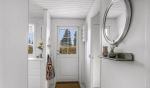 Charming Renovated Holiday Home In Marielyst