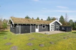 Lovely Holiday Home With Spa Sauna And Peace