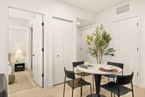 501 Residences ID0043 · Unit 1206