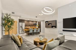 Doral Park Unit 206