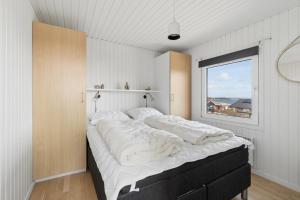 Lovely Holiday Home Near Fjord And Beach