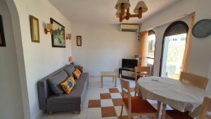 mucahome1 - apartamento terraza vistas y playa 150 m