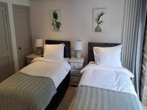 Swan House Tea Room and Bed & Breakfast