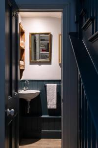 William Mews by onefinestay