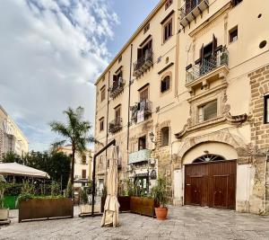 Cùbbula I - Bright Apartment, Palermo Old Town