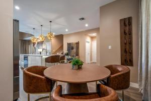 4Br Luxury Near Disney With Terrace