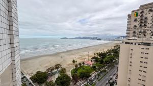 SHB - Beachfront: Varanda, Piscina e Por do Sol