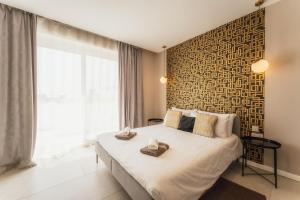Luxury Penthouse Jacuzzi, BBQ Terrace & Pool Table