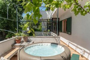 Pugliaholidayplus - IL VILLONE NEL BOSCO