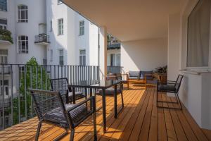 Bright apartment in the center with a balcony