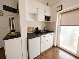 Jadro Apartments Vir - 400 m from Jadro Beach