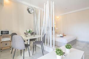 Apartamentos Occidental Banús 1&3