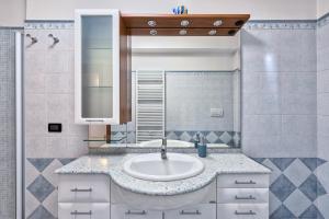 SSS Dream House