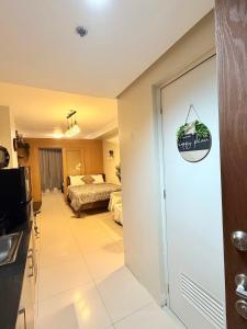 Shell Residences near Mall of Asia by Keith