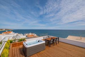 Villa Albatroz by Dreamplaces