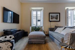 Trastevere Boutique Apartment by Marco Valerio