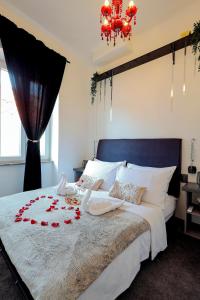 LOVE Apartment - For Couples to Enjoy & Bond