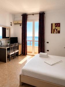 Sunset Rooms