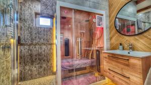 Urocza Kryjówka ze SPA