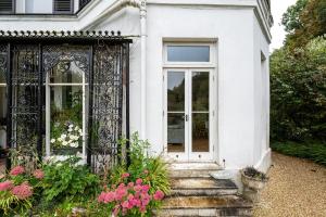 The Grange Residence, Lee Devon