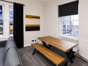City Centre Apartment - Sunshine on Leith Street
