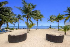Arenika Beachfront Villa & Rooms