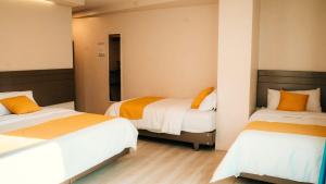 Xperience Hotel