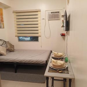 GoldyRich Staycation Plàce-Urban Deca Tower Cubao
