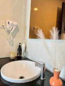 2PN-3PN-2WC Tòa Oasky ngay Tháp Tam Thắng
