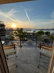 Zefis Loft - Sea View in Piraeus