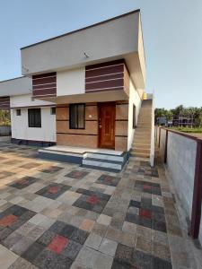 AGM Homestay-Spacious Private AC 1BHK with Hall, Kitchen & Bath