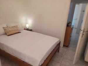 Nia - Seaside house Akrata