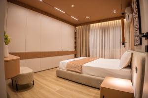Modern 1BR Apartment 20m from the beach
