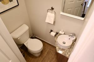 Gem In the Heart of thornhill