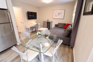 Gem In the Heart of thornhill