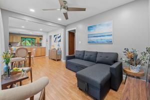 Hauppauge 2BR Near LIRR, Airport & Stony Brook