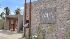 Azuk Praia do Patacho by QAVI