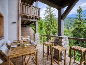 Appartement moderne avec grande terrasse au Cernix - FR-1-865-2
