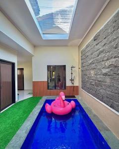 villa avocado dan nuansa