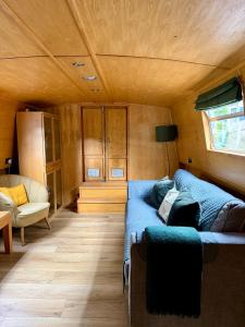 Edinburgh - Houseboats