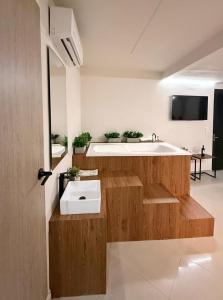 Hotel One Lleras