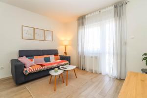 Apartment with terrace and parking